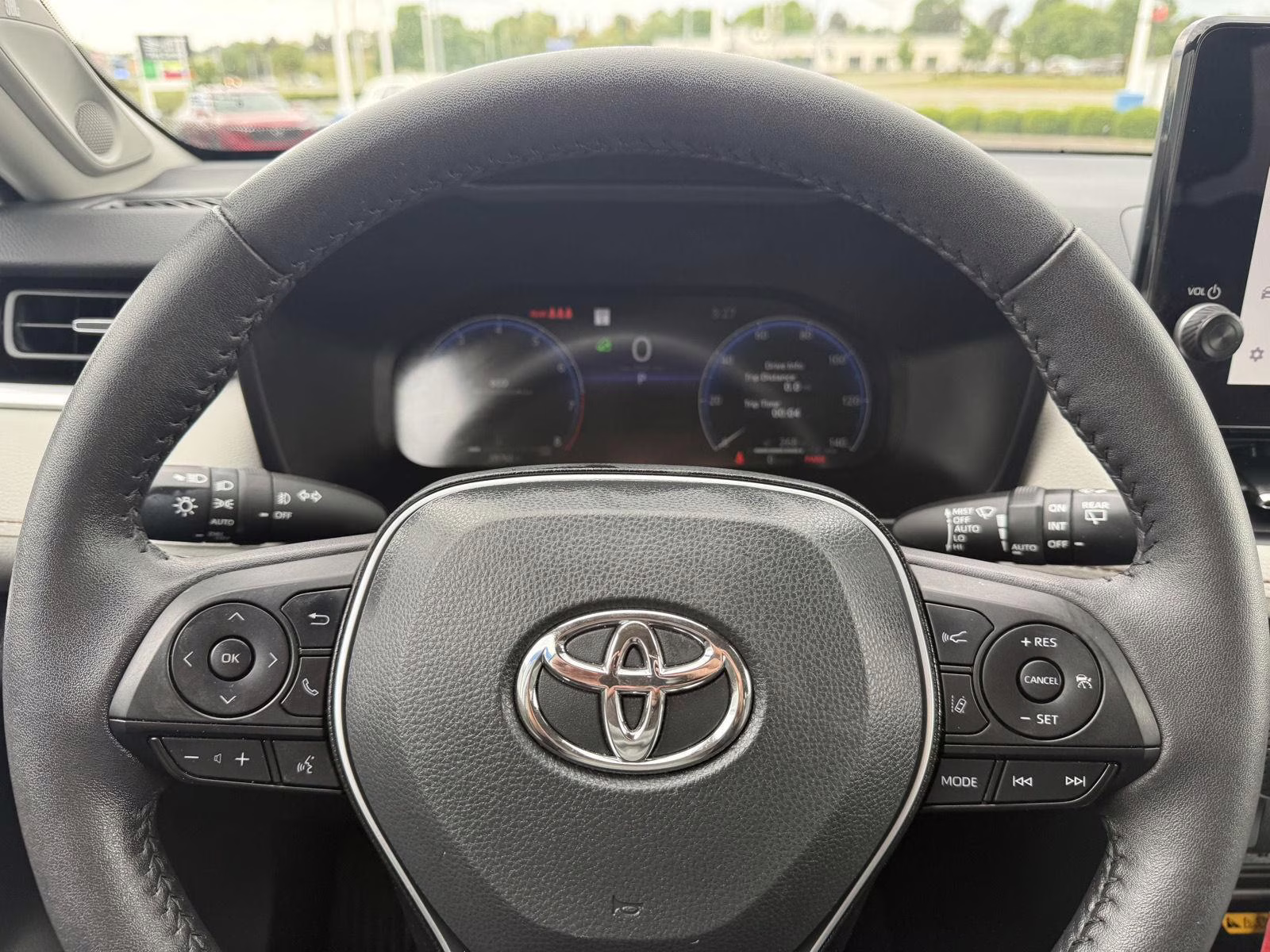2025 Wind Chill Pearl Toyota RAV4 Limited AWD SUV