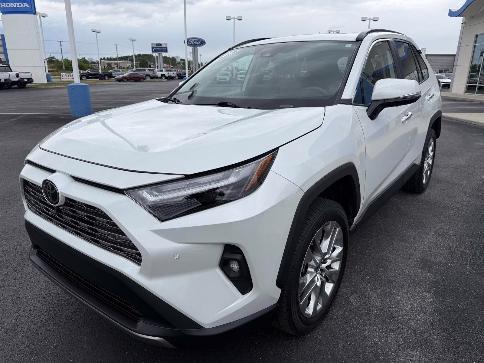 2025 Wind Chill Pearl Toyota RAV4 Limited AWD SUV