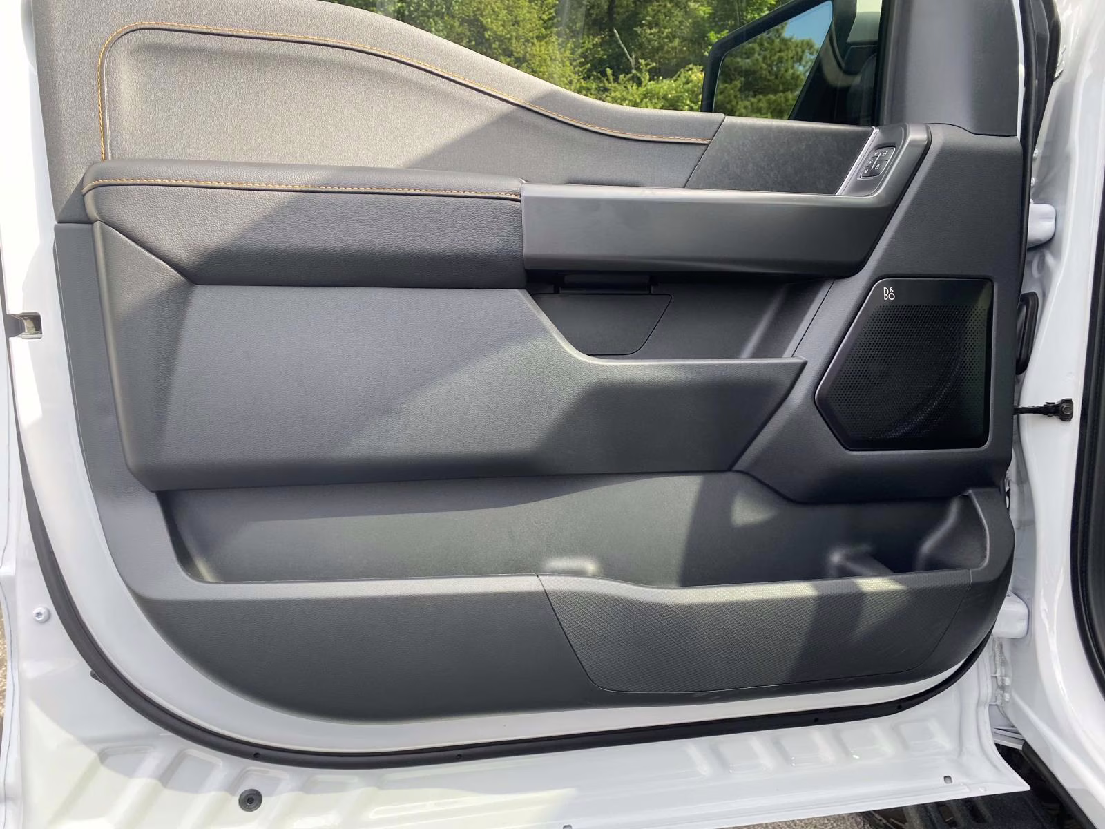 2025 Oxford White Ford F-150 Tremor 4X4 Truck