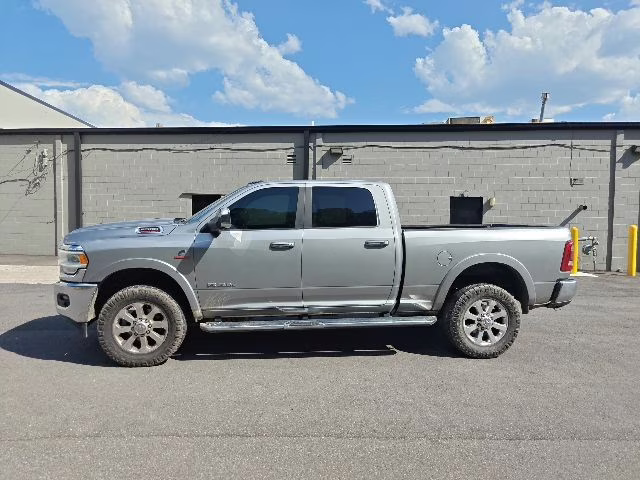 2019 Billet Silver Metallic Clearcoat Ram 2500 Laramie 4X4 Truck