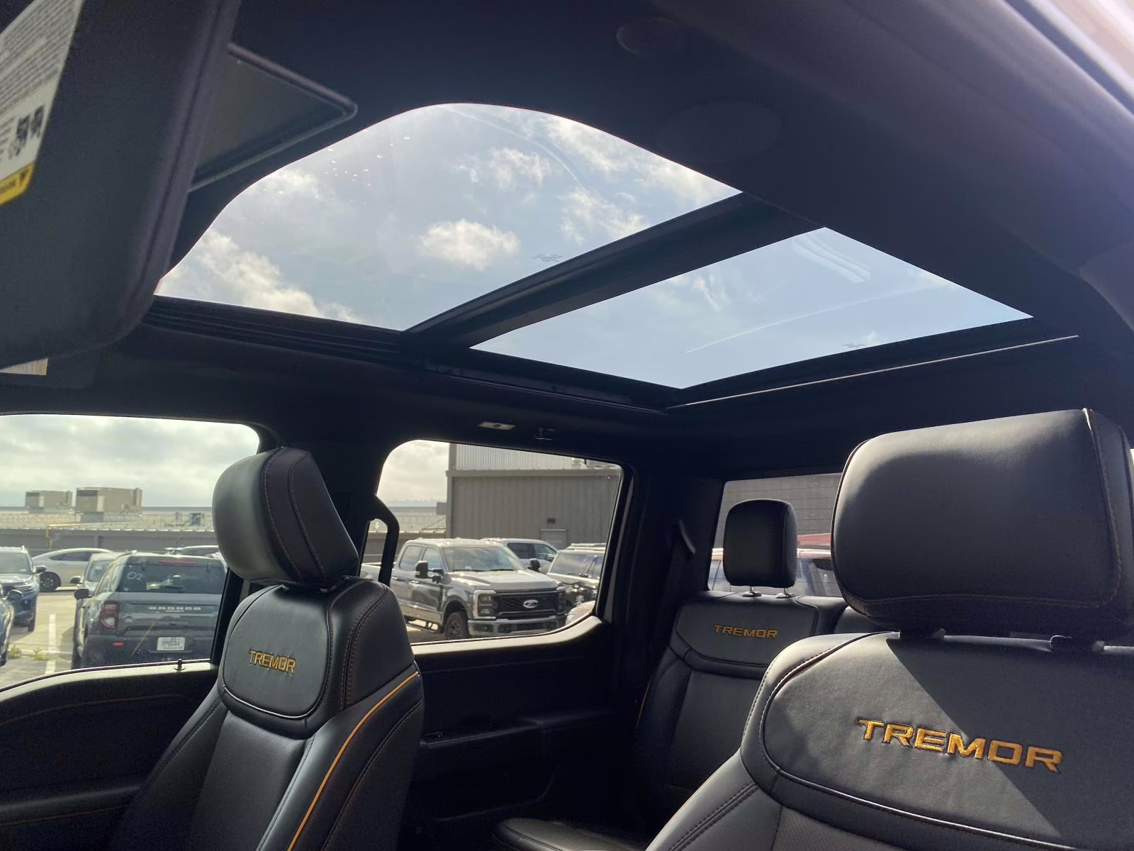 2025 Oxford White Ford F-150 Tremor 4X4 Truck