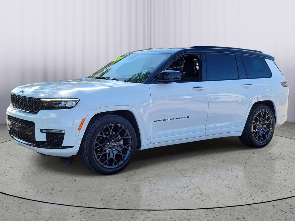 2025 White Jeep Grand Cherokee L Summit Reserve 4X4 SUV