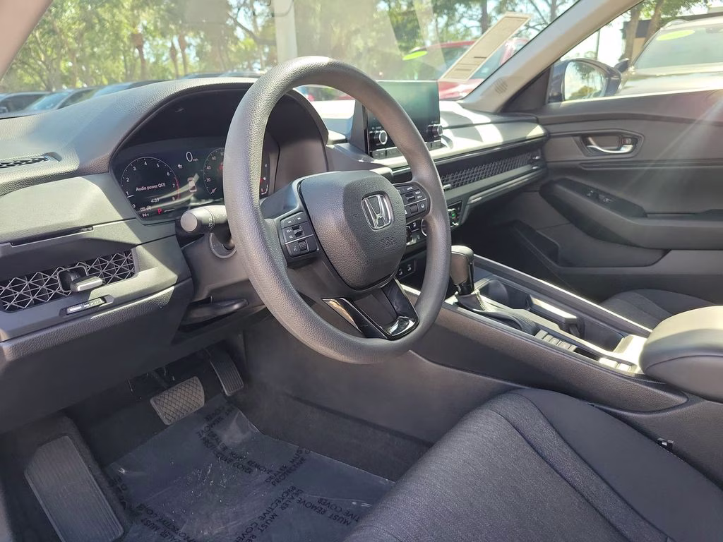 2023 Crystal Black Pearl Honda Accord EX FWD Sedan
