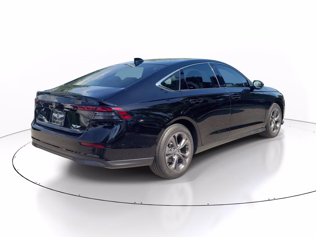 2023 Crystal Black Pearl Honda Accord EX FWD Sedan