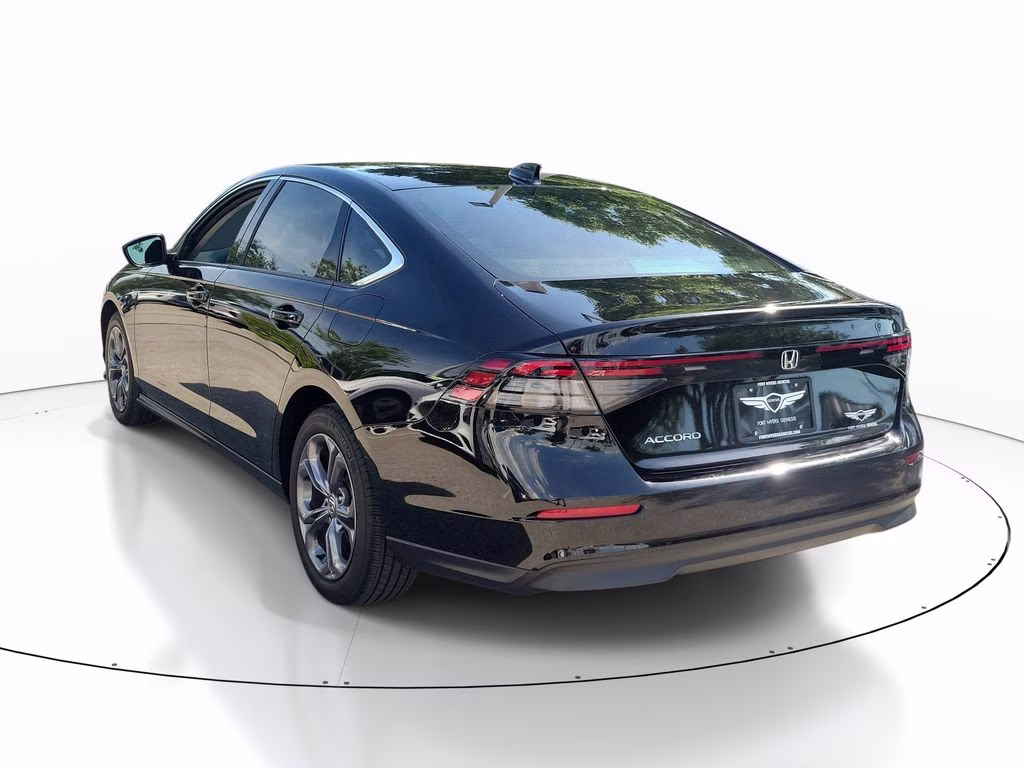 2023 Crystal Black Pearl Honda Accord EX FWD Sedan