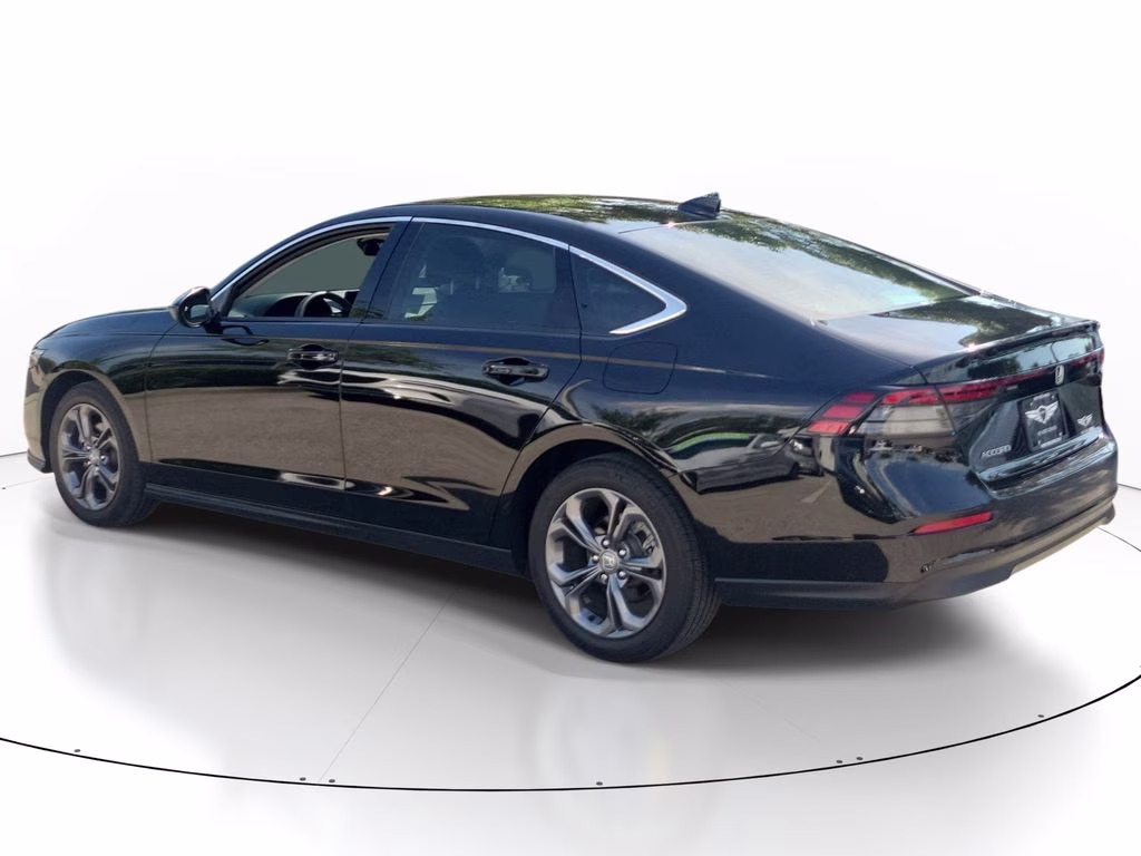 2023 Crystal Black Pearl Honda Accord EX FWD Sedan