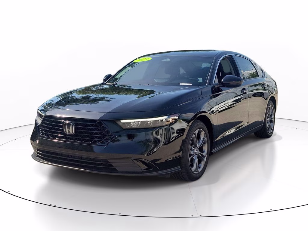 2023 Crystal Black Pearl Honda Accord EX FWD Sedan