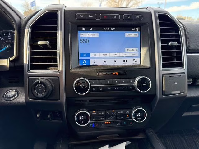 2018 White Platinum Metallic Tri-Coat Ford Expedition Max Platinum 4X4 SUV