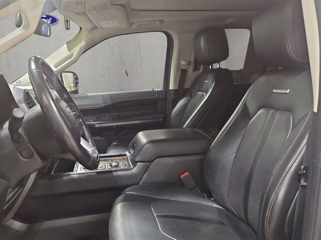 2018 White Platinum Metallic Tri-Coat Ford Expedition Max Platinum 4X4 SUV