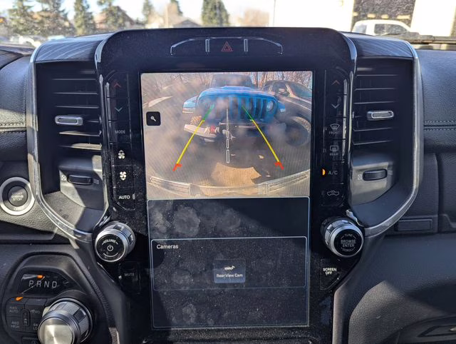 2023 Diamond Black Crystal Pearlcoat Ram 1500 Laramie 4X4 Truck