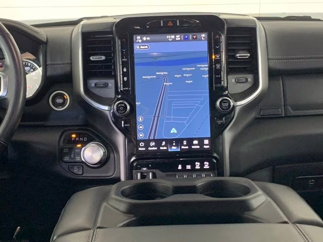 2023 Diamond Black Crystal Pearlcoat Ram 1500 Laramie 4X4 Truck