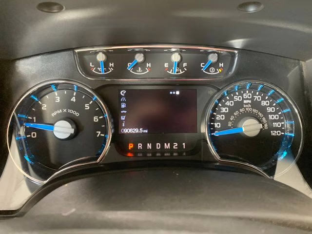 2014 White Platinum Metallic Tri-Coat Ford F-150 King Ranch 4X4 Truck