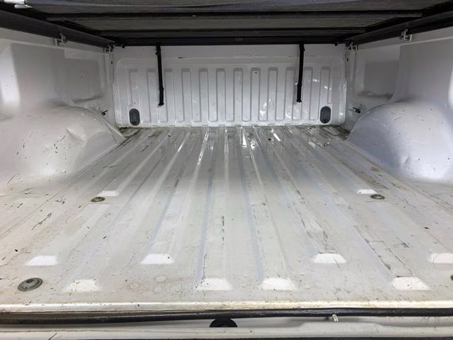 2014 White Platinum Metallic Tri-Coat Ford F-150 King Ranch 4X4 Truck
