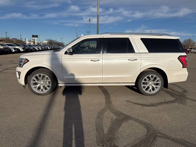 2018 White Platinum Metallic Tri-Coat Ford Expedition Max Platinum 4X4 SUV