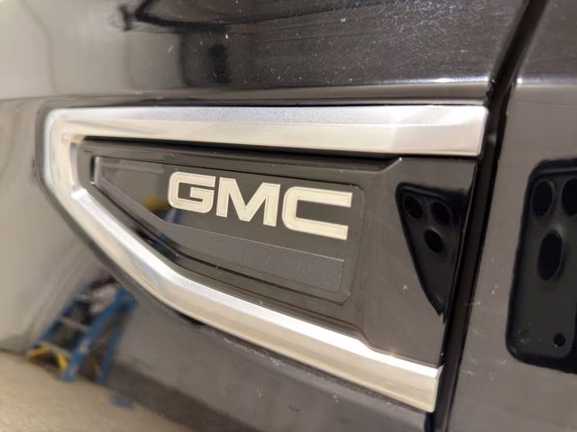 2021 Onyx Black GMC Yukon Denali 4X4 SUV