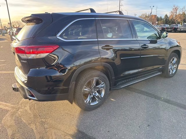 2018 Midnight Black Metallic Toyota Highlander Hybrid Limited Platinum AWD SUV