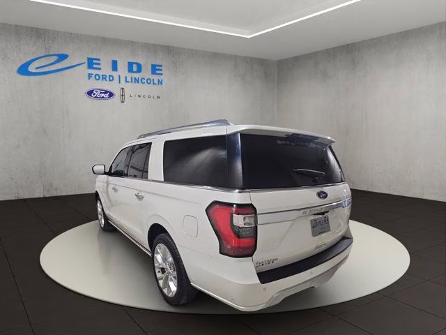 2018 White Platinum Metallic Tri-Coat Ford Expedition Max Platinum 4X4 SUV