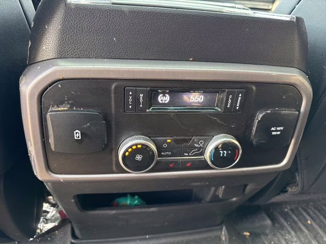 2018 White Platinum Metallic Tri-Coat Ford Expedition Max Platinum 4X4 SUV