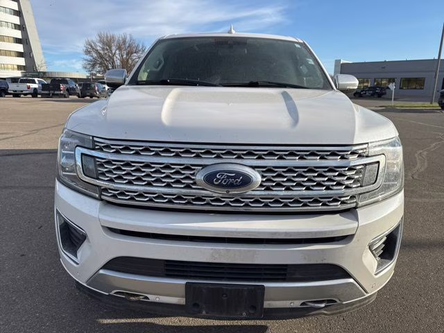 2018 White Platinum Metallic Tri-Coat Ford Expedition Max Platinum 4X4 SUV