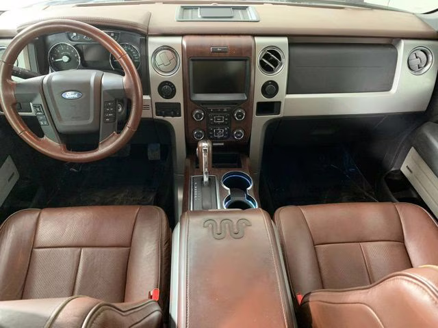 2014 White Platinum Metallic Tri-Coat Ford F-150 King Ranch 4X4 Truck