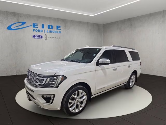 2018 White Platinum Metallic Tri-Coat Ford Expedition Max Platinum 4X4 SUV