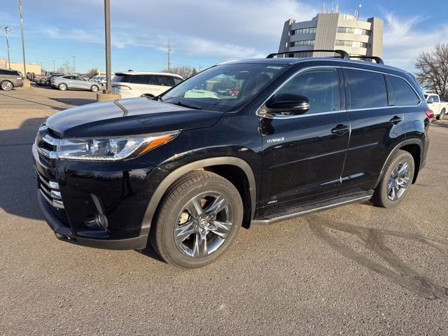 2018 Midnight Black Metallic Toyota Highlander Hybrid Limited Platinum AWD SUV