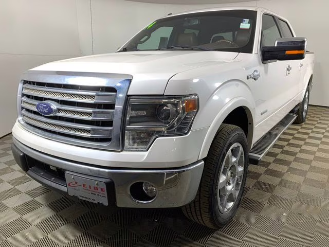 2014 White Platinum Metallic Tri-Coat Ford F-150 King Ranch 4X4 Truck