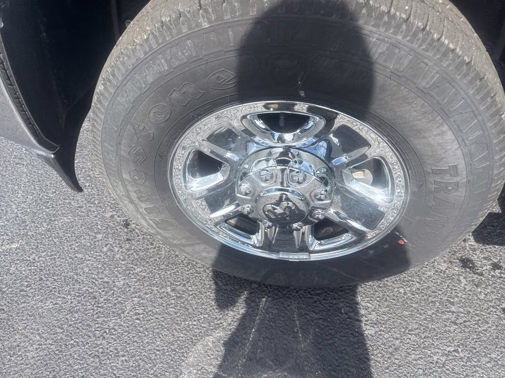 2025 Diamond Black Crystal Pearlcoat Ram 2500 Tradesman 4X4 Truck