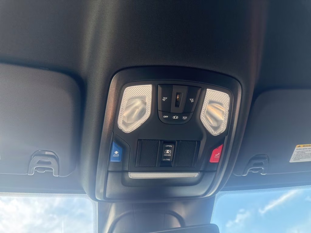 2025 Diamond Black Crystal Pearlcoat Ram 2500 Tradesman 4X4 Truck