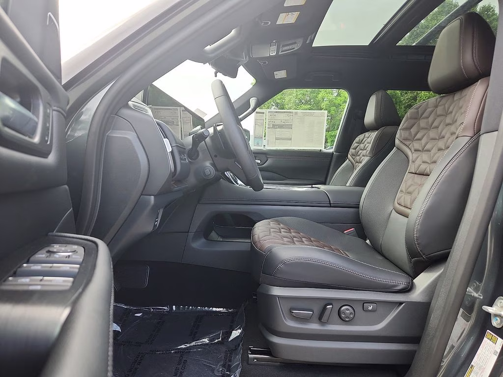 2026 Alpine Metallic Nissan Armada Platinum Reserve 4X4 SUV