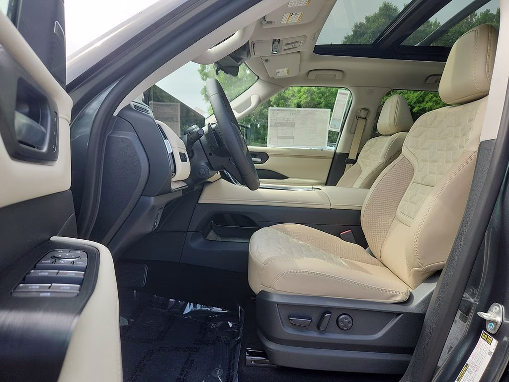 2026 Alpine Metallic Nissan Armada Platinum 4X4 SUV
