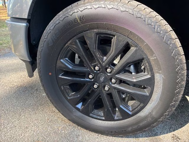 2026 Iconic Silver Metallic Ford F-150 Lariat 4X4 Truck