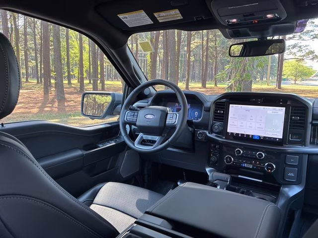 2026 Iconic Silver Metallic Ford F-150 Lariat 4X4 Truck