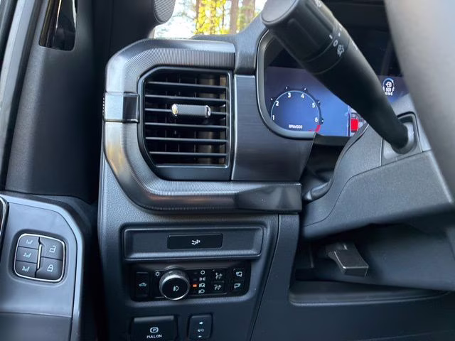 2026 Iconic Silver Metallic Ford F-150 Lariat 4X4 Truck