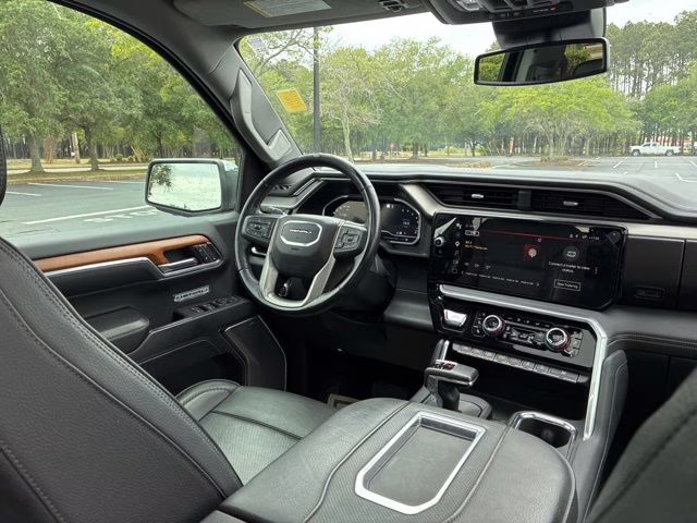 2022 Quicksilver Metallic GMC Sierra 1500 Denali 4X4 Truck