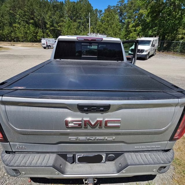2022 Quicksilver Metallic GMC Sierra 1500 Denali 4X4 Truck