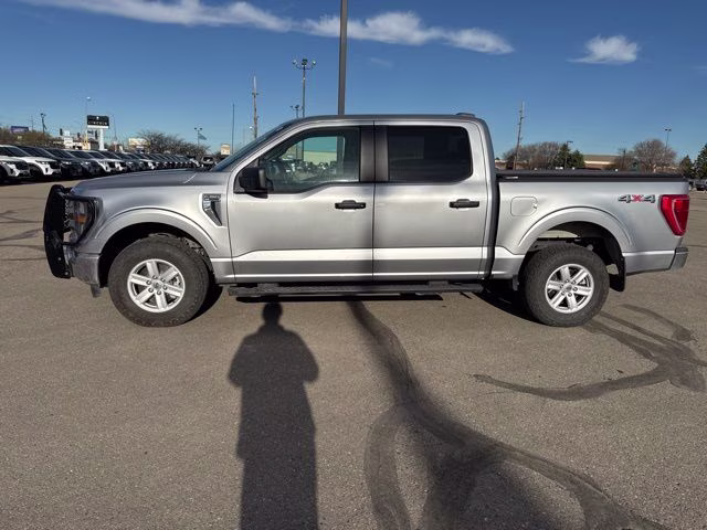2023 Iconic Silver Metallic Ford F-150 XL 4X4 Truck