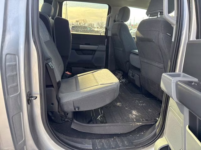 2023 Iconic Silver Metallic Ford F-150 XLT 4X4 Truck