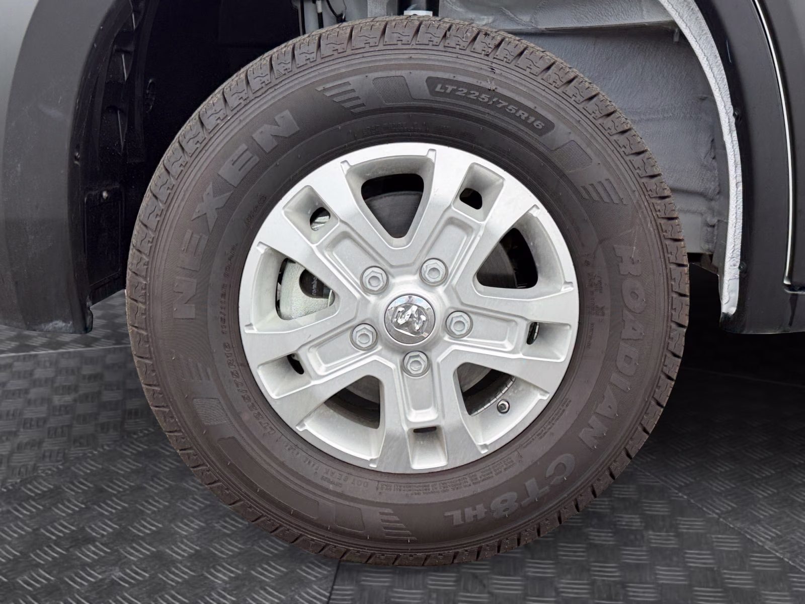 2025 Bright White Clearcoat Ram ProMaster 2500 Base FWD Van