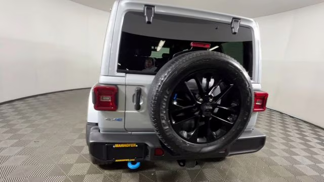 2023 Silver Zynith Clearcoat Jeep Wrangler Sahara 4xe 4X4 SUV