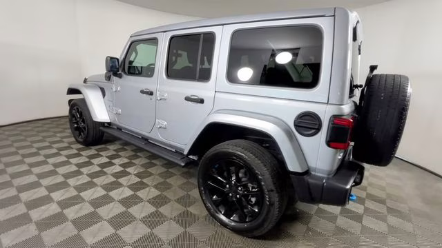 2023 Silver Zynith Clearcoat Jeep Wrangler Sahara 4xe 4X4 SUV