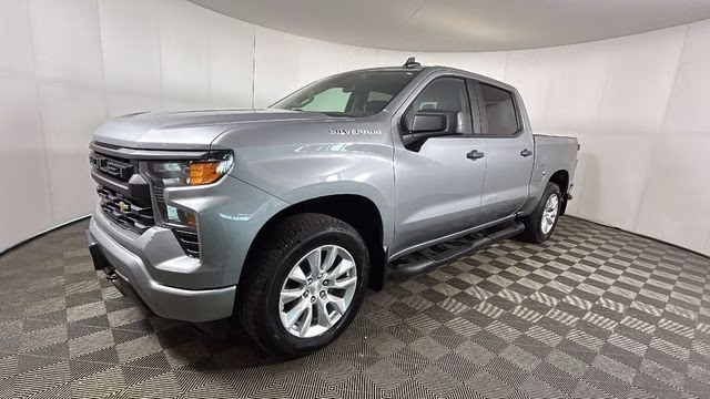 2024 Sterling Gray Metallic Chevrolet Silverado 1500 Custom 4X4 Truck