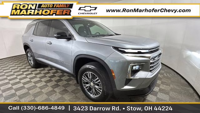 2024 Sterling Gray Metallic Chevrolet Traverse LT FWD SUV