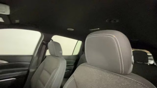 2024 Sterling Gray Metallic Chevrolet Traverse LT FWD SUV