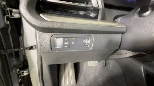 2024 Sterling Gray Metallic Chevrolet Traverse LT FWD SUV
