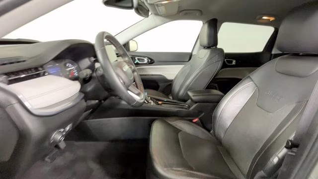 2022 Sting-Gray Clearcoat Jeep Compass Limited 4X4 SUV