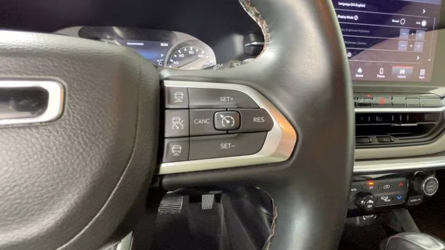 2022 Sting-Gray Clearcoat Jeep Compass Limited 4X4 SUV