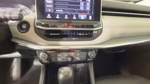 2022 Sting-Gray Clearcoat Jeep Compass Limited 4X4 SUV