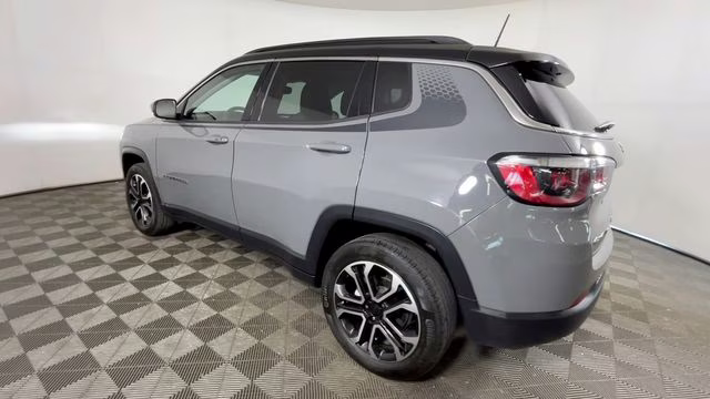 2022 Sting-Gray Clearcoat Jeep Compass Limited 4X4 SUV