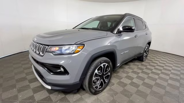 2022 Sting-Gray Clearcoat Jeep Compass Limited 4X4 SUV